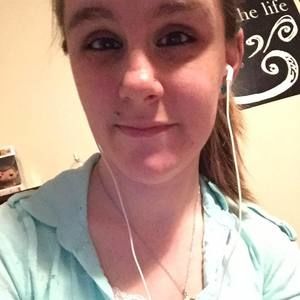 Meet your Posher, Cayla